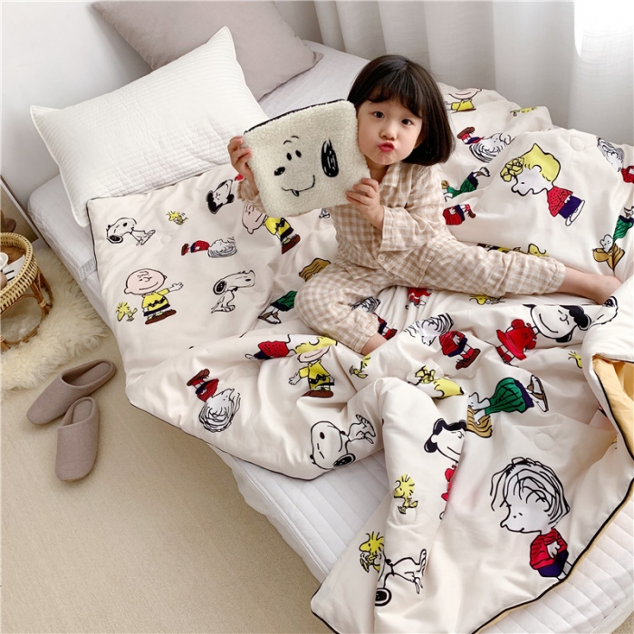 91家纺网 家纺一手货源 找家纺  星期八 2019新款ins风夏被 史努比