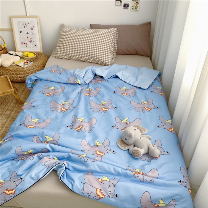 91家纺网 家纺一手货源 找家纺 星期八 2019新款ins风夏被 小飞象蓝