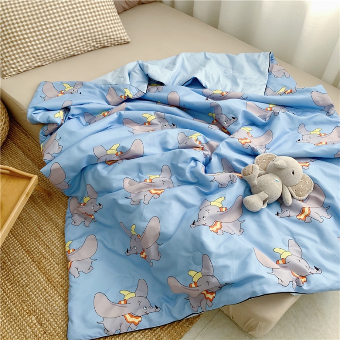 91家纺网 家纺一手货源 找家纺 星期八 2019新款ins风夏被 小飞象蓝