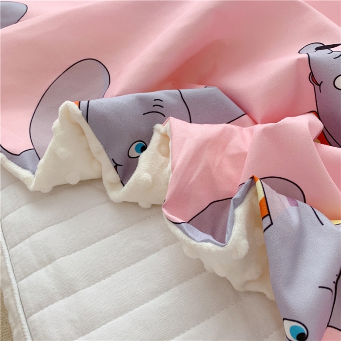 91家纺网 家纺一手货源 找家纺 星期八 2019新款豆豆毯 粉飞象