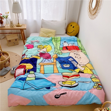 91家纺网 家纺一手货源 找家纺 星期八 新款趣味冬被 史努比早餐