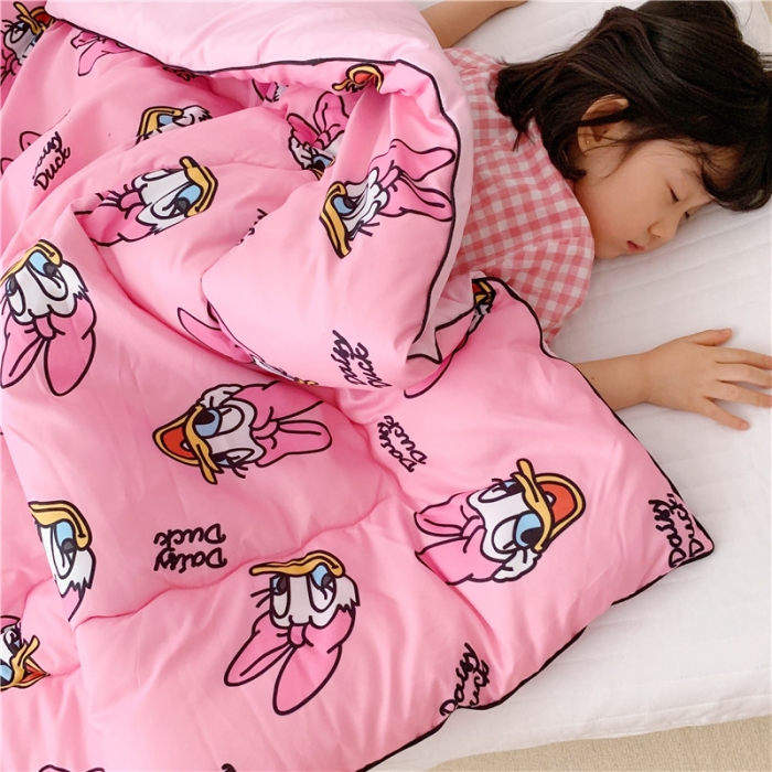 91家纺网 家纺一手货源 找家纺 星期八 新款趣味冬被 黛丝