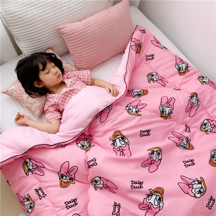 91家纺网 家纺一手货源 找家纺 星期八 新款趣味冬被 黛丝