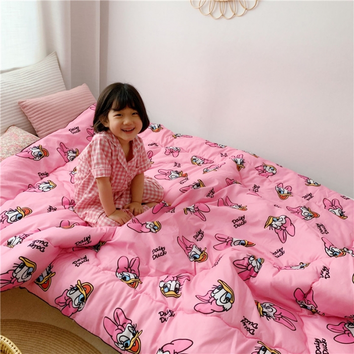 91家纺网 家纺一手货源 找家纺 星期八 新款趣味冬被 黛丝