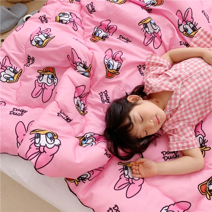 91家纺网 家纺一手货源 找家纺 星期八 新款趣味冬被 黛丝