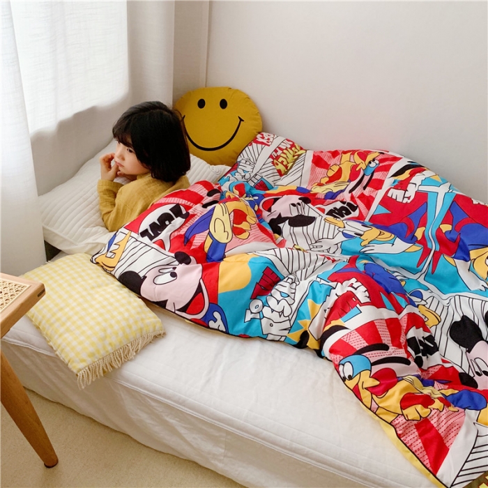 91家纺网 家纺一手货源 找家纺 星期八 新款趣味冬被 米奇