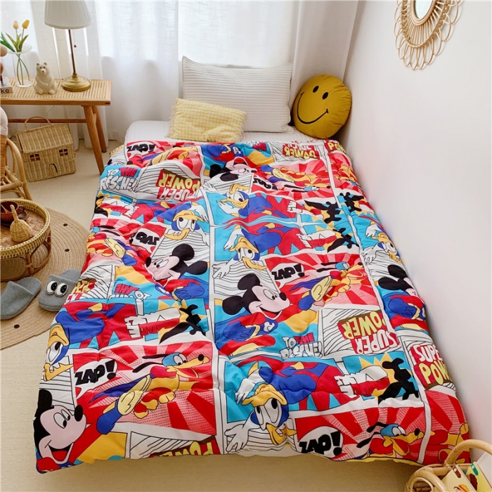 91家纺网 家纺一手货源 找家纺 星期八 新款趣味冬被 米奇