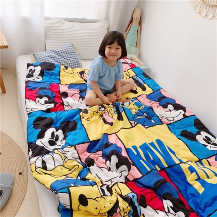星期八 新款趣味冬被 米奇fun