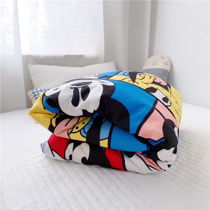 91家纺网 家纺一手货源 找家纺 星期八 新款趣味冬被 米奇fun