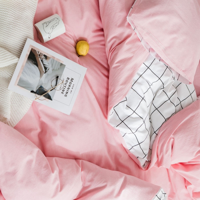 91家纺网 家纺一手货源 找家纺 梦家居 2019新款北欧全棉色织水洗棉拼色四件套 浅粉大格