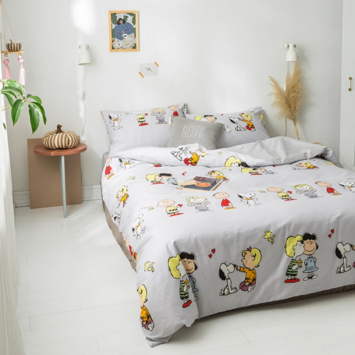 91家纺网 家纺一手货源 找家纺 梦家居 2019新品卡通全棉四件套 快乐一族-浅蓝