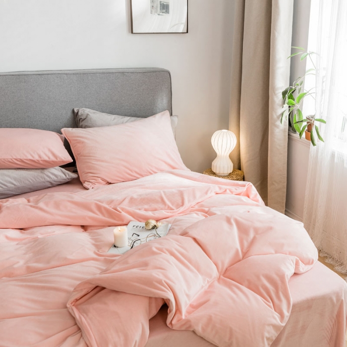 91家纺网 家纺一手货源 找家纺 梦家居 2019韩国简约素色天鹅绒四件套 浅粉色