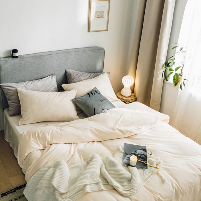 91家纺网 家纺一手货源 找家纺 梦家居 2019韩国简约素色天鹅绒四件套 浅米色