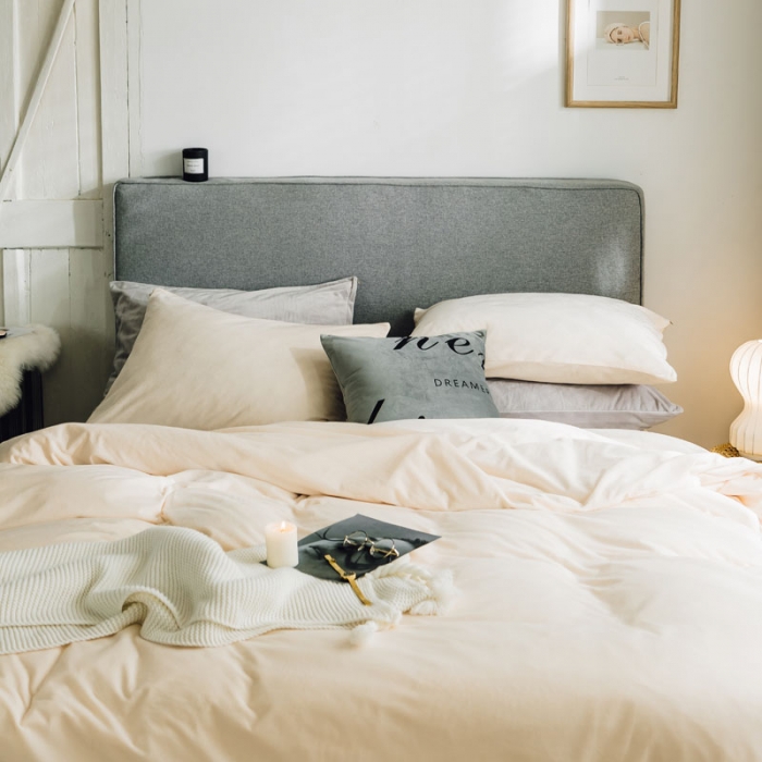 91家纺网 家纺一手货源 找家纺 梦家居 2019韩国简约素色天鹅绒四件套 浅米色