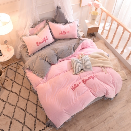 91家纺网 家纺一手货源 找家纺 绒世界 宝宝绒毛巾绣四件套 粉灰