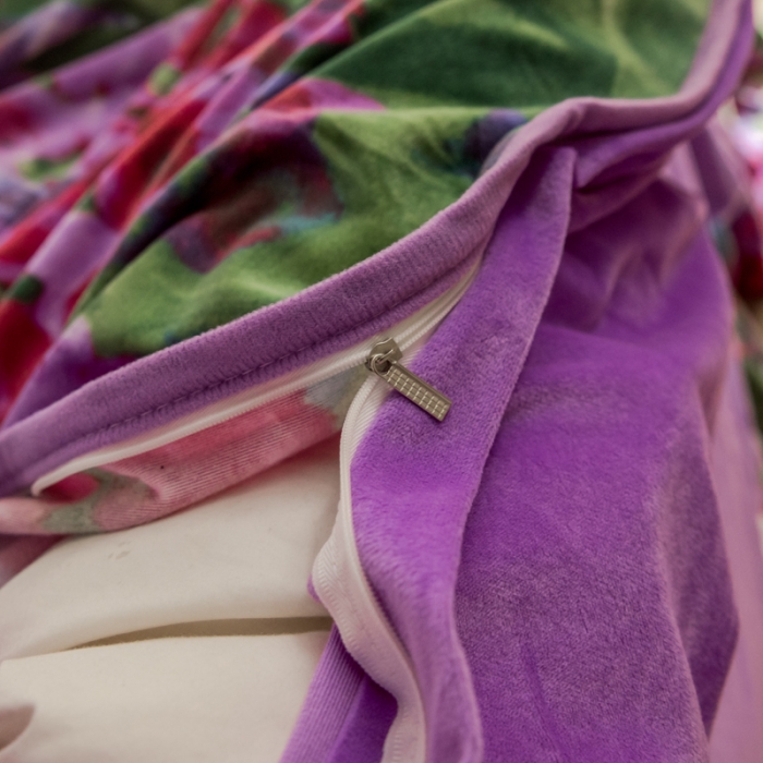 91家纺网 家纺一手货源 找家纺 欧冠家纺 2018印花牛奶绒爆款四件套 熏衣草