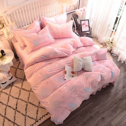 91家纺网 家纺一手货源 找家纺 欧冠家纺 8D雕花爆款四件套 火烈鸟