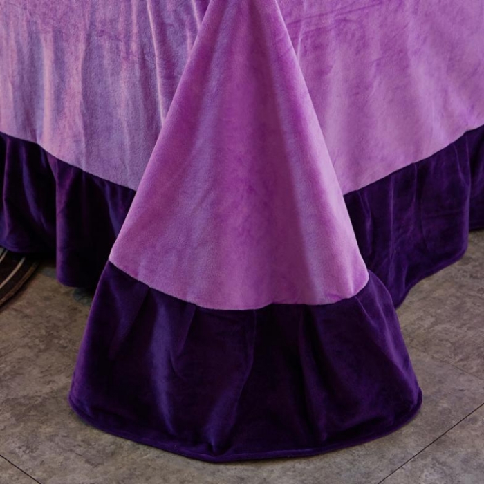 91家纺网 家纺一手货源 找家纺 欧冠家纺 2018秋冬美式宝宝绒绣花水晶绒加厚四件套 冷艳紫