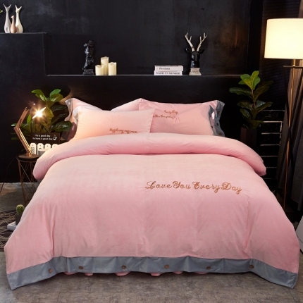 欧冠家纺 2018秋冬美式宝宝绒绣花水晶绒加厚四件套 珍珠玉