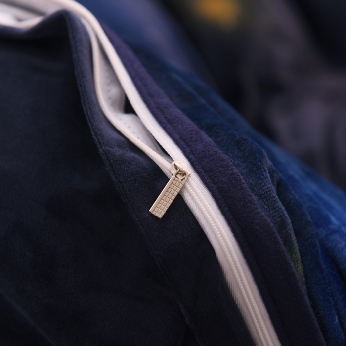 91家纺网 家纺一手货源 找家纺 绒世界 2018秋冬印花牛奶绒爆款四件套第二版 皇冠