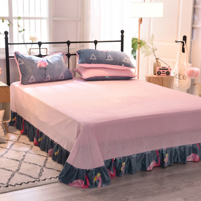 91家纺网 家纺一手货源 找家纺 绒世界 2018秋冬印花牛奶绒爆款四件套第二版 火烈鸟