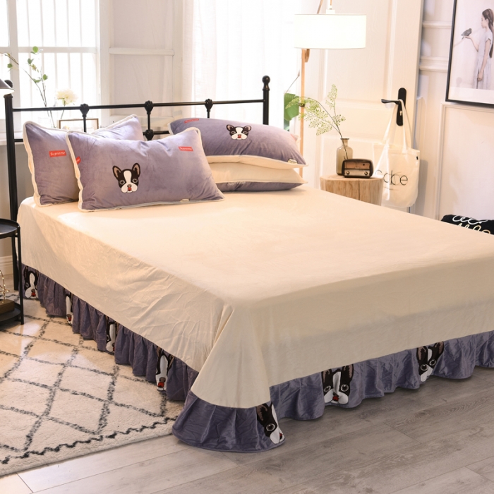 91家纺网 家纺一手货源 找家纺 绒世界 2018秋冬印花牛奶绒爆款四件套第二版 小狗