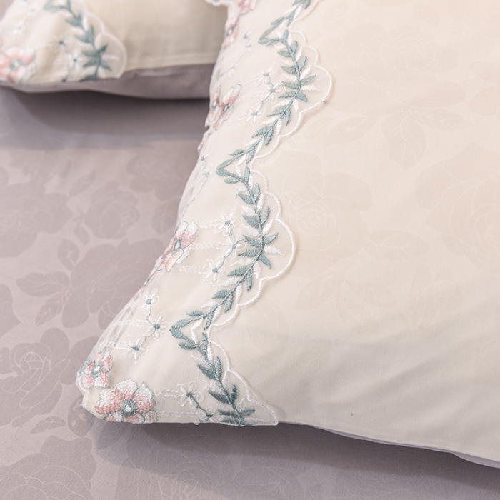 91家纺网 家纺一手货源 找家纺 欧冠 2019新品玫瑰秘密系列四件套床裙款玫瑰秘密+白灰