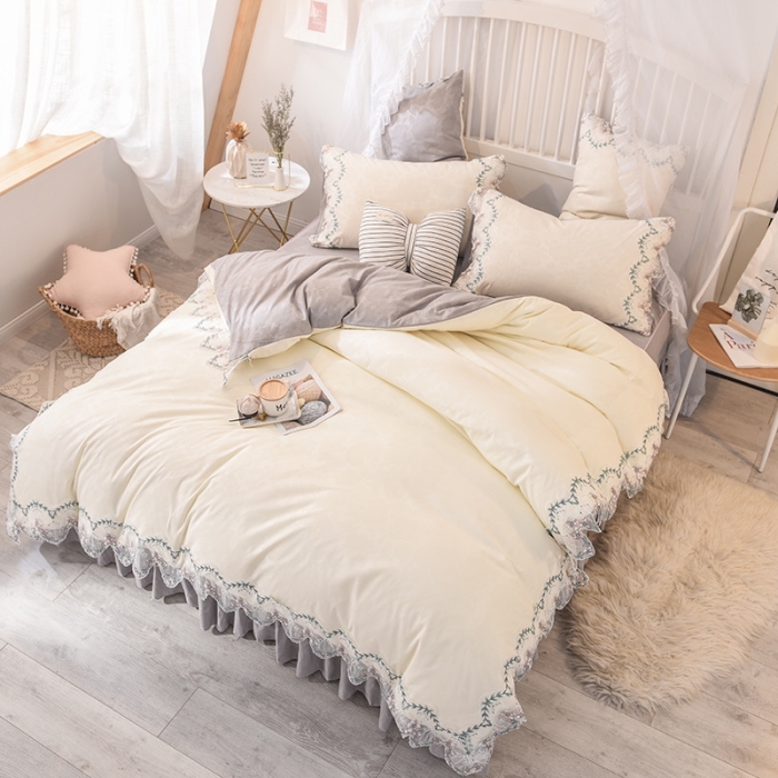 91家纺网 家纺一手货源 找家纺 欧冠 2019新品玫瑰秘密系列四件套床裙款玫瑰秘密+白灰