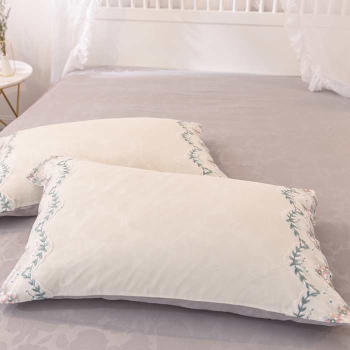 91家纺网 家纺一手货源 找家纺 欧冠 2019新品玫瑰秘密系列四件套床裙款玫瑰秘密+白灰