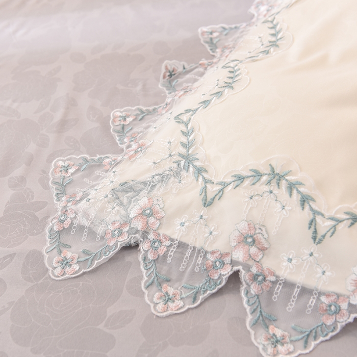 91家纺网 家纺一手货源 找家纺 欧冠 2019新品玫瑰秘密系列四件套床裙款玫瑰秘密+白灰