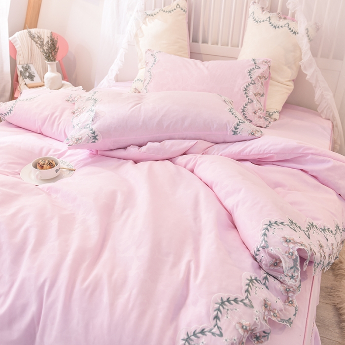 91家纺网 家纺一手货源 找家纺 欧冠 2019新品玫瑰秘密系列四件套床裙款玫瑰秘密-粉