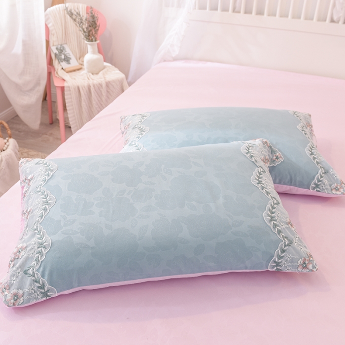 91家纺网 家纺一手货源 找家纺 欧冠 2019新品玫瑰秘密系列四件套床裙款慕蓝+粉