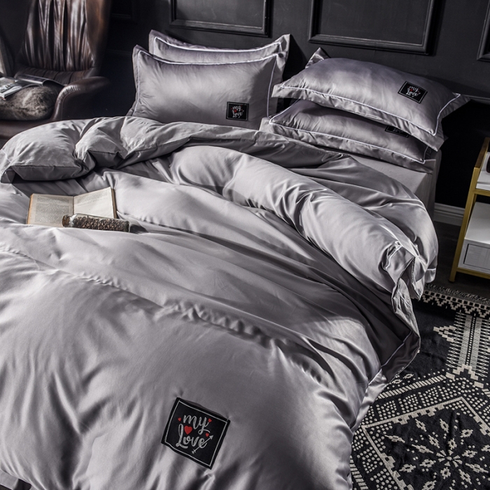 91家纺网 家纺一手货源 找家纺 欧冠 2019新款水洗真丝贴布绣四件套 床单款 烟灰