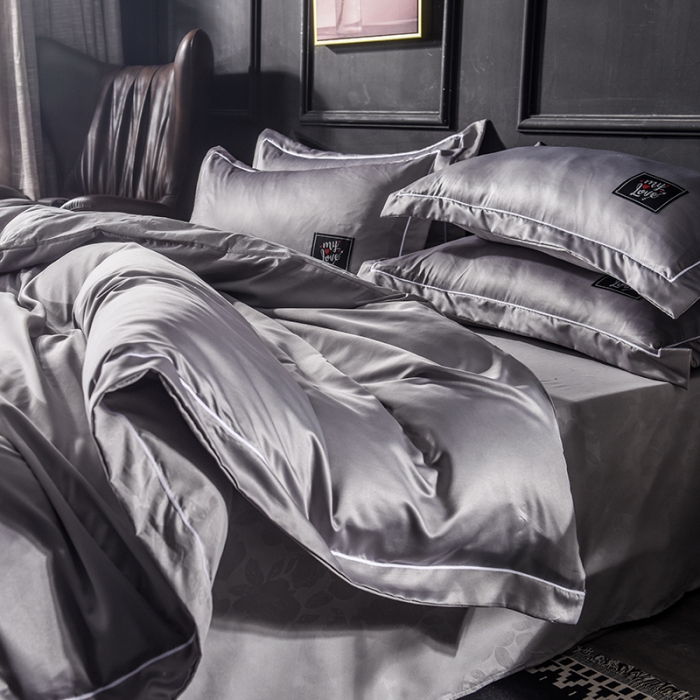 91家纺网 家纺一手货源 找家纺 欧冠 2019新款水洗真丝贴布绣四件套 床单款 烟灰