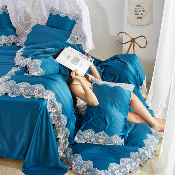 91家纺网 家纺一手货源 找家纺 绒世界 双面水洗真丝丝印良品SILKINLP系列四件套孔雀蓝