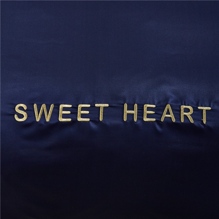 91家纺网 家纺一手货源 找家纺 绒世界 2019新款水洗绣花真丝四件套甜蜜的爱系列 宝蓝