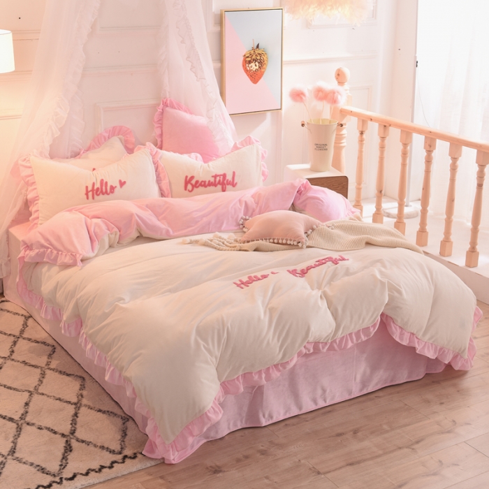 91家纺网 家纺一手货源 找家纺 绒世界 秋冬绒款花边款和毛巾绣四件套床单款 毛巾绣-粉白