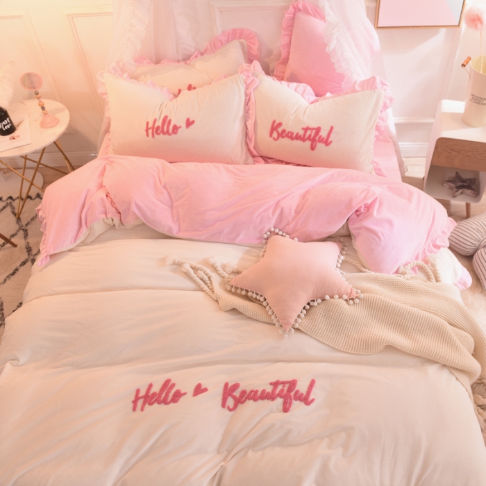 91家纺网 家纺一手货源 找家纺 (总）绒世界 2019秋冬绒款毛巾绣四件套床笠款