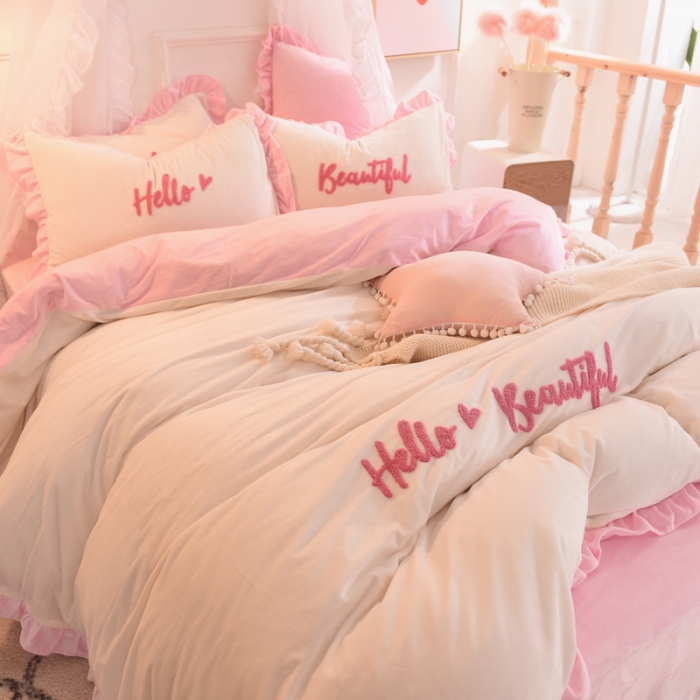 91家纺网 家纺一手货源 找家纺 (总）绒世界 2019秋冬绒款毛巾绣四件套床笠款