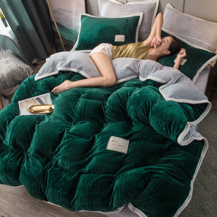 91家纺网 家纺一手货源 找家纺 （总）欧冠 2019提花法莱绒加贝贝绒加厚四件套床笠款