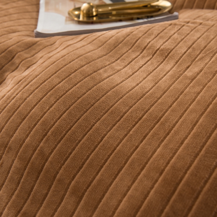 91家纺网 家纺一手货源 找家纺 欧冠 2019提花法莱绒加贝贝绒加厚四件套 卡其白