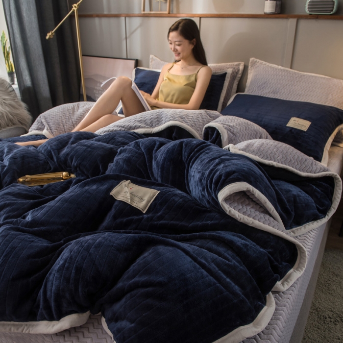 91家纺网 家纺一手货源 找家纺 欧冠 2019提花法莱绒加贝贝绒加厚四件套 蓝灰