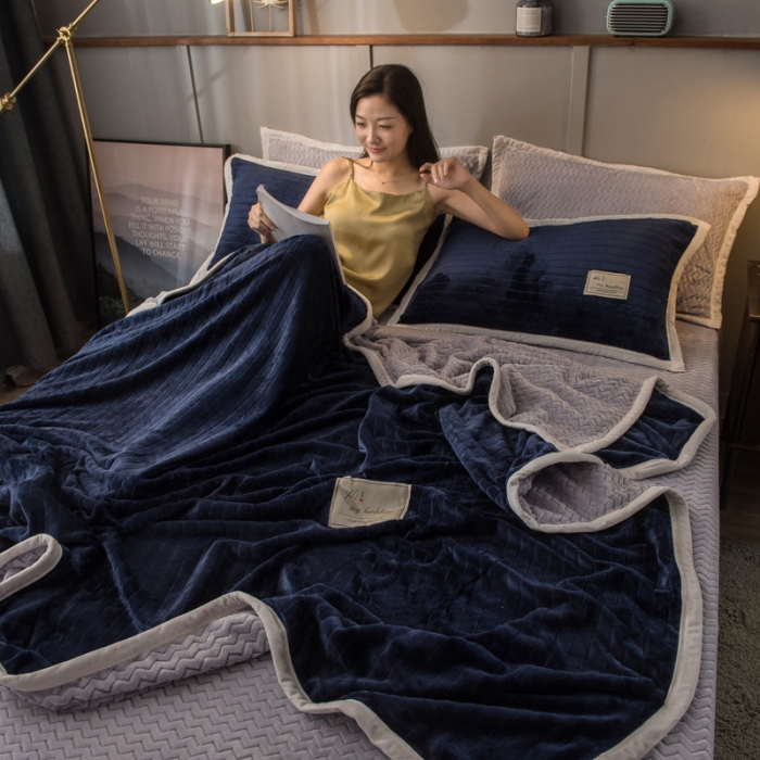 91家纺网 家纺一手货源 找家纺 欧冠 2019提花法莱绒加贝贝绒加厚四件套 蓝灰