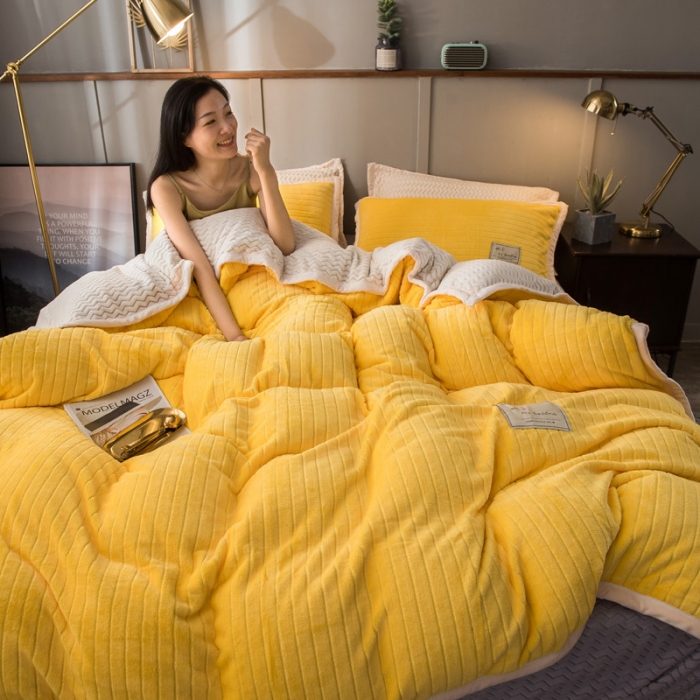 91家纺网 家纺一手货源 找家纺 欧冠 2019提花法莱绒加贝贝绒加厚四件套 亮黄白