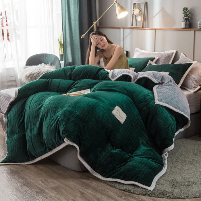 91家纺网 家纺一手货源 找家纺 欧冠 2019提花法莱绒加贝贝绒加厚四件套 墨绿灰