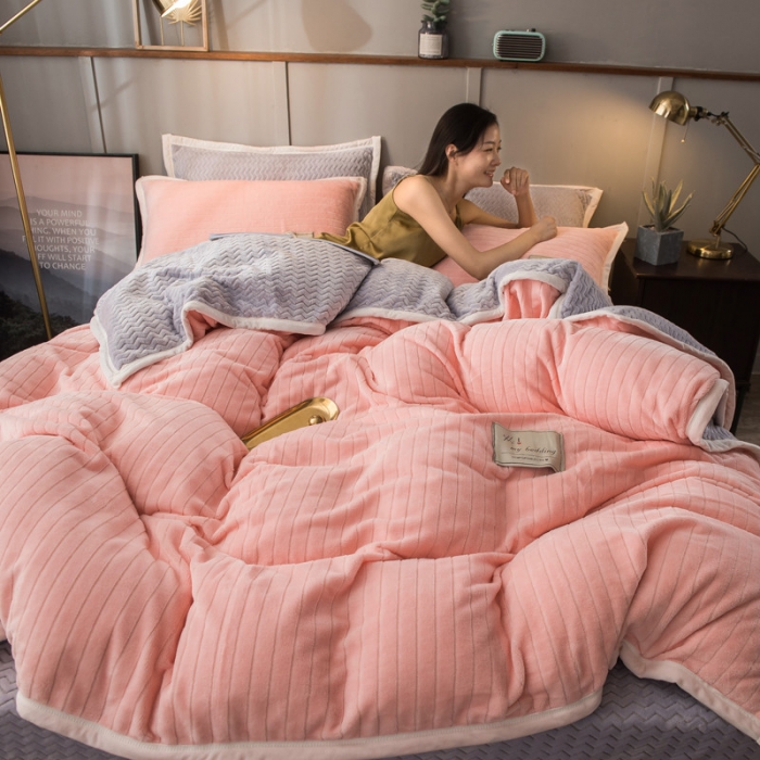 91家纺网 家纺一手货源 找家纺 欧冠 2019提花法莱绒加贝贝绒加厚四件套 玉灰