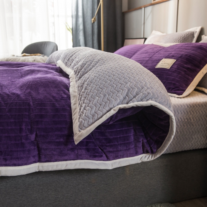 91家纺网 家纺一手货源 找家纺 欧冠 2019提花法莱绒加贝贝绒加厚四件套 紫灰