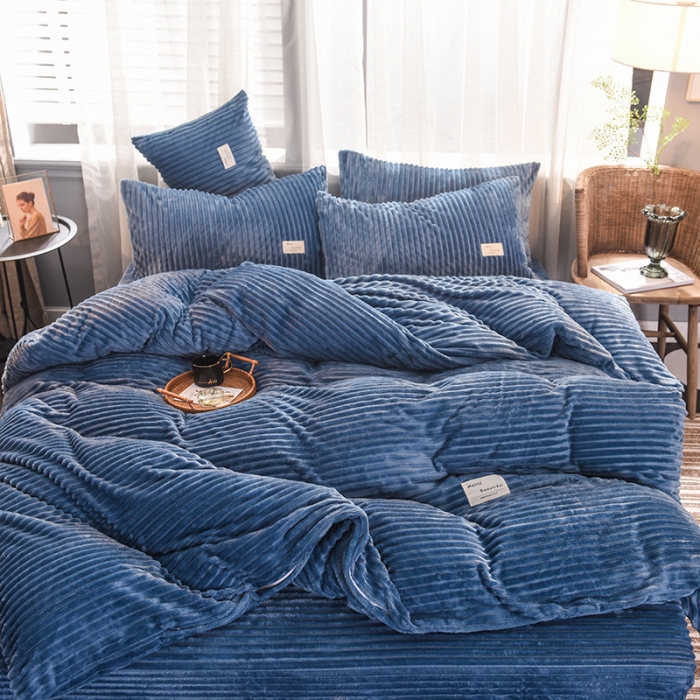 91家纺网 家纺一手货源 找家纺 欧冠 2019秋冬魔法绒暖绒系列四件套床单款 宝蓝