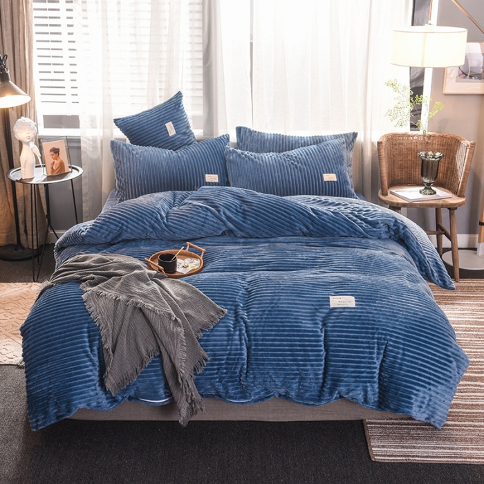 91家纺网 家纺一手货源 找家纺 欧冠 2019秋冬魔法绒暖绒系列四件套床单款 宝蓝