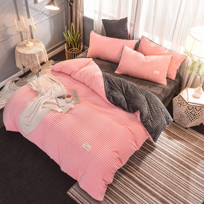 91家纺网 家纺一手货源 找家纺 欧冠 2019秋冬魔法绒暖绒系列四件套床单款 粉爱你